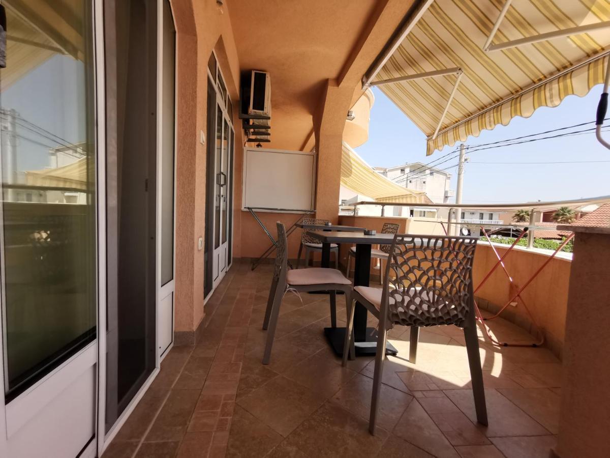 Apartments Montenegrina Ulcinj Extérieur photo